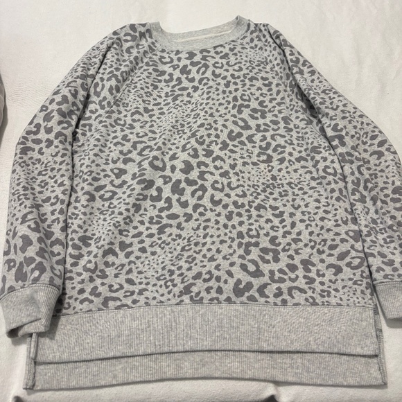 American Eagle ahh-mazingly soft Sweatshirt - Picture 1 of 2
